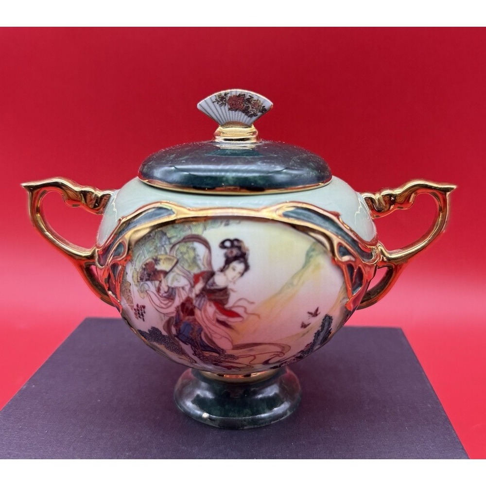 Vintage Ardleigh Elliot 1999 Pao Chai Music Box Beauties of the Red Mansion Ltd